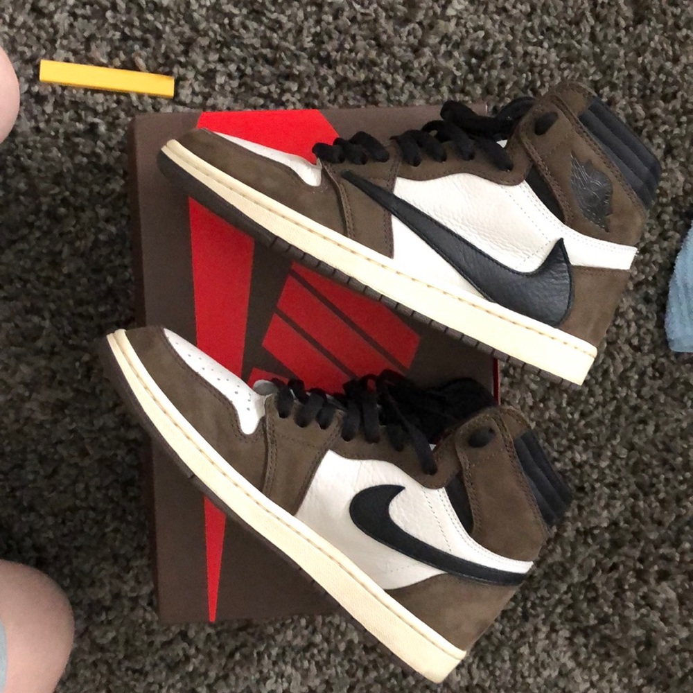 Travis Scott Air Jordan 1